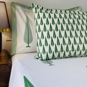 Sarovan King Size Bedsheet