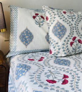 Sunahri Shaam Pillow