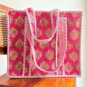 Fuschia Tote bag with Zip closure