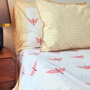 Meadow Flutter Peach King Size Bedsheet