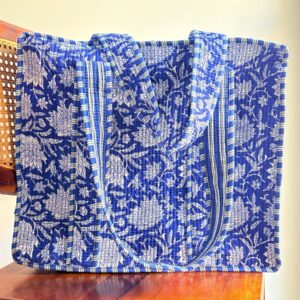 Neelkamal Tote bag with Zip closure