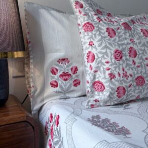 Rosa Bliss King Size Bedsheet